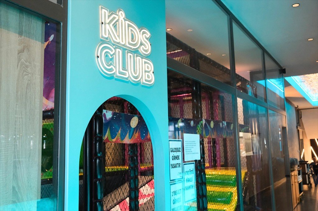 Çocuk Oyun Salonu (Kids Club)
